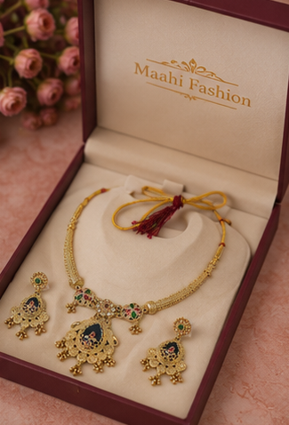 Royal Temple Heritage Necklace Set thumbnail