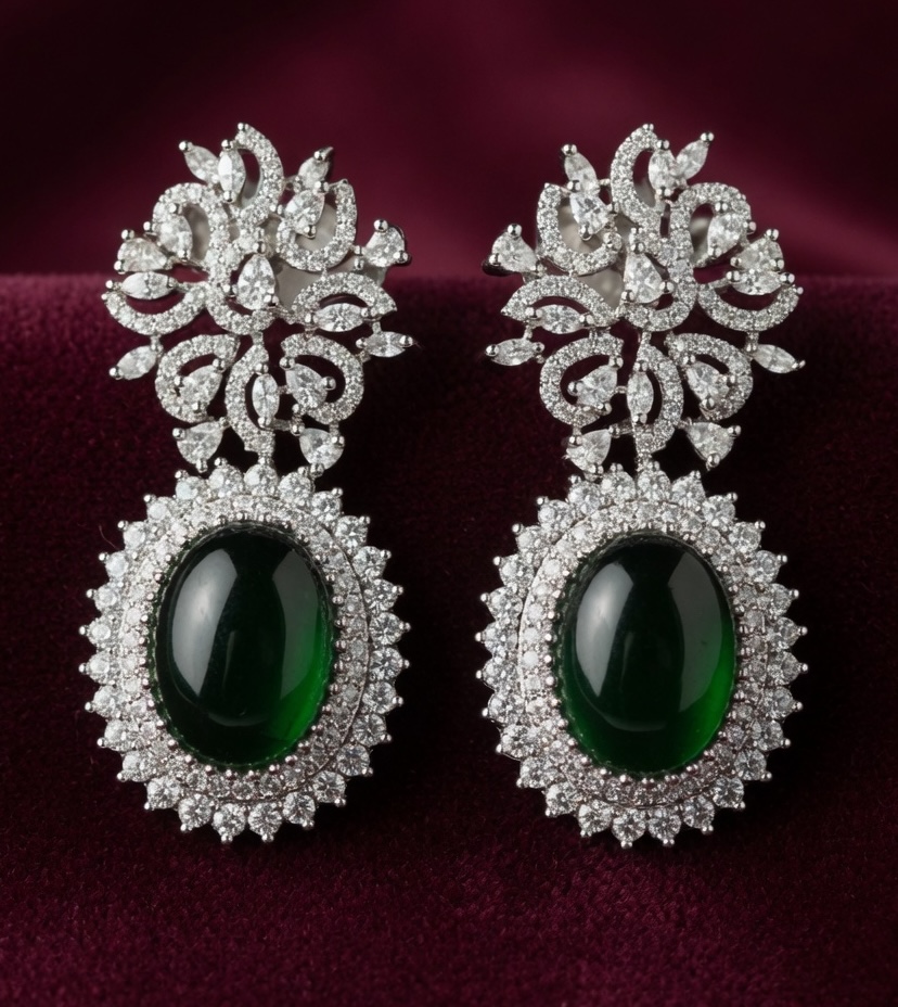  Emerald Majesty Earrings  thumbnail
