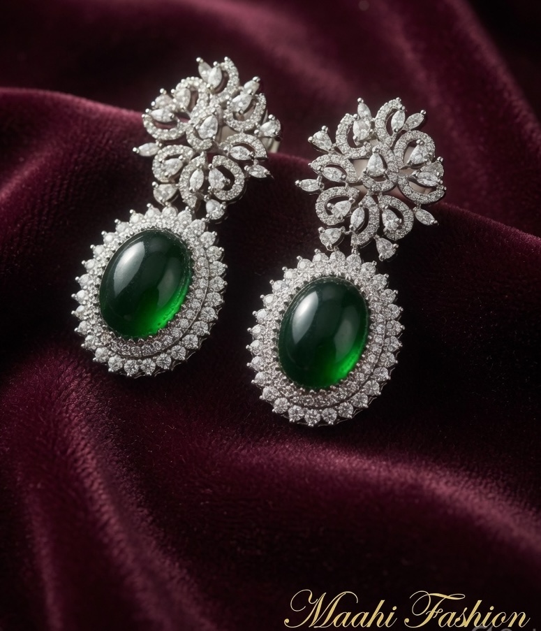  Emerald Majesty Earrings  thumbnail